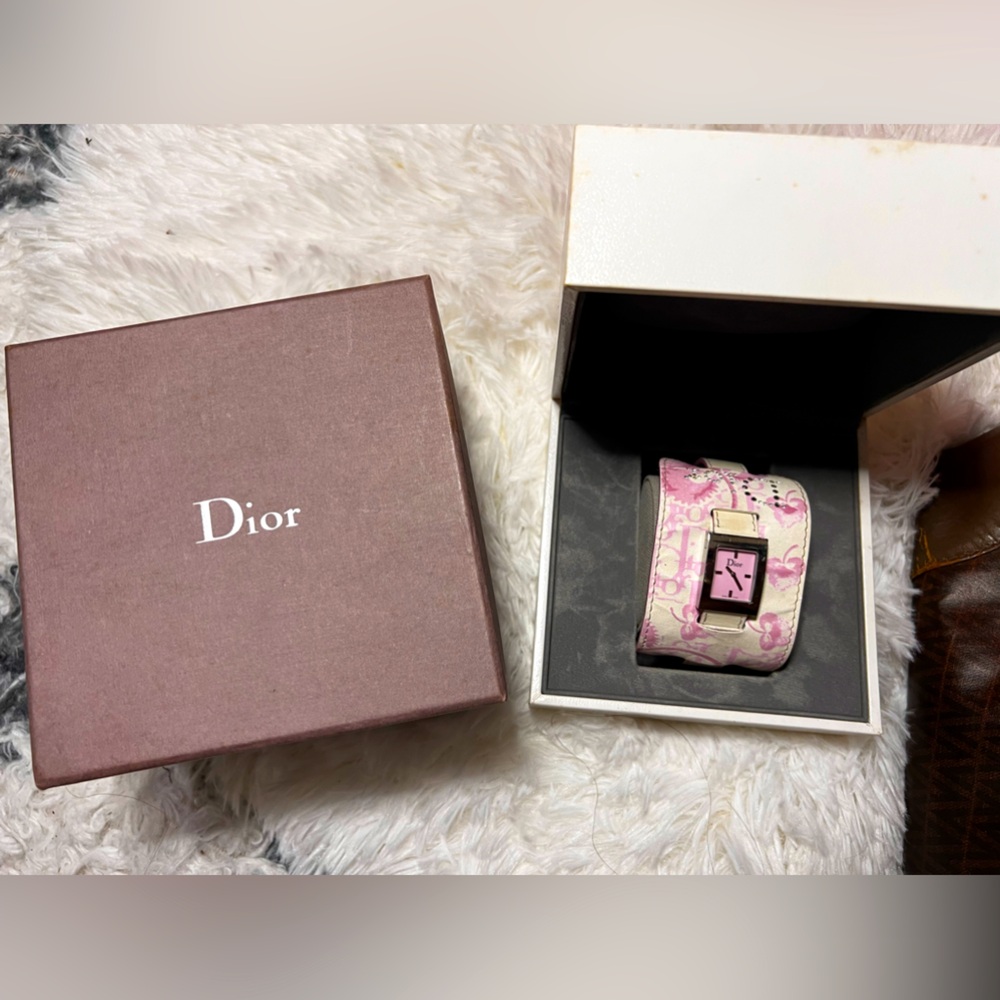 Dior pink watch